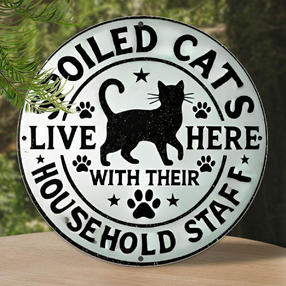 TEMU Unique 8x8 Inch Durable Aluminum Metal Sign - 1pc Cats Live Here With Their Household Staff Wall Art - Easy Hanging, Ideal For Home, Office, Or Gift