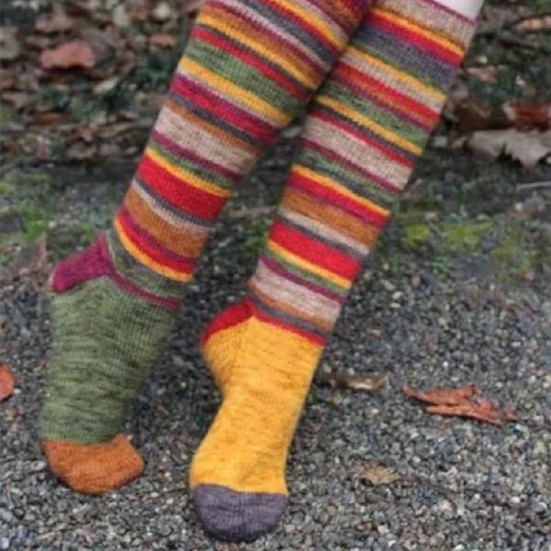 TEMU 1 Pair Of Women's Colorful Geometric Pattern Knee Socks, Suitable For Outdoor Leisure And , Cute Design
