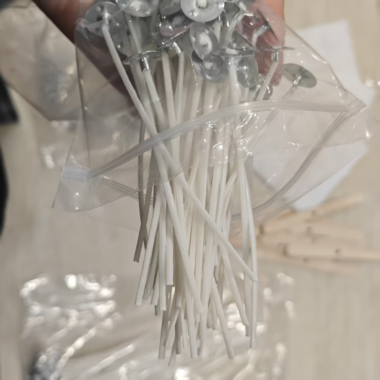 TEMU Set Of 310 Wicks, In Sizes 1/3/6/8 Inches, Includes 10 Holders And 100 Labels, Perfect For Candle Crafting With Soy Wax And Beeswax