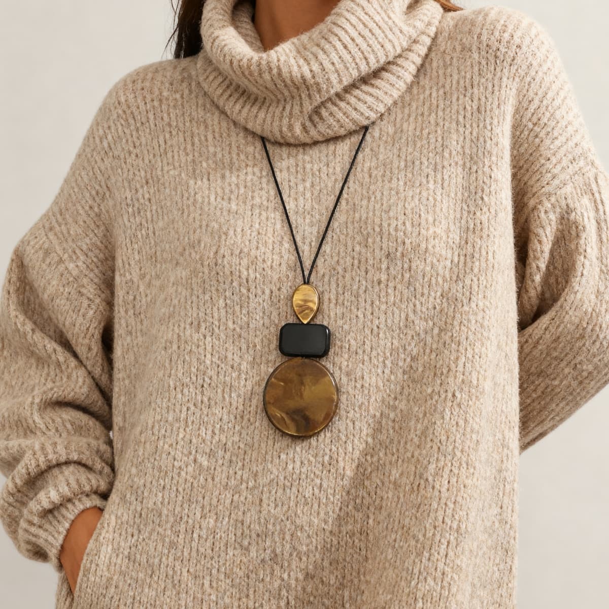 TEMU 1 Vintage Fashion Elegant Irregular Geometric Teardrop Resin Sweater Necklace, Suitable For Women' , Parties, And Banquets