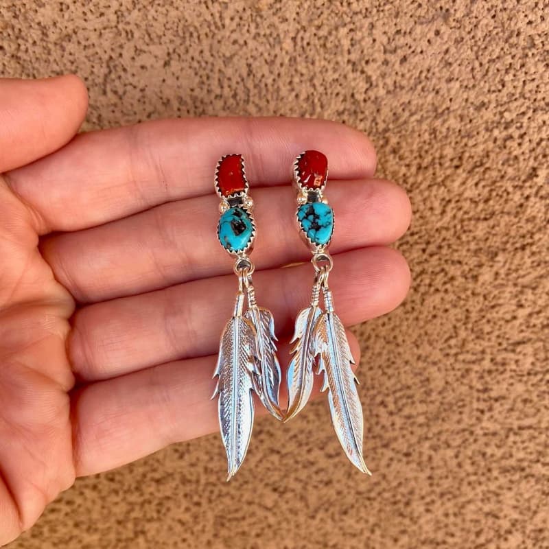 TEMU A Pair Of Silver-plated Earrings Featuring Turquoise And Coral In A For Feather , Local American . Ideal For Casual , Festivals, And Bohemian During Vacations