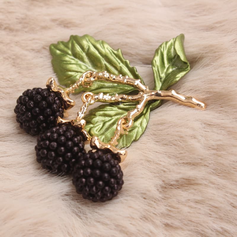 TEMU Bohemian Vintage Brooch: Showcasing At Everyday And Social . A Sweet To Long Cardigans, Charm To Daily Outfits, A Stylish Accessory For And . Bringing You
