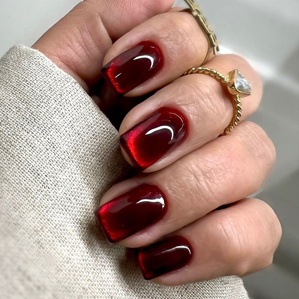 TEMU A Set Of 48 Red Solid Cat Eye Nail Art Pieces In A European Style, Designed For Short Wear, Perfect For Women