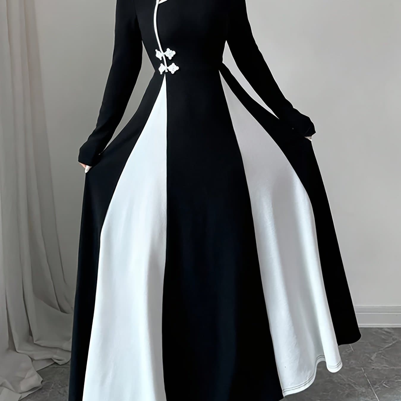 TEMU Ladies' Elegant And Exquisite Collar Chinese Black-and-white Contrast Spell Receiving Waist A-shaped Pendulum Asymmetric Design Daily