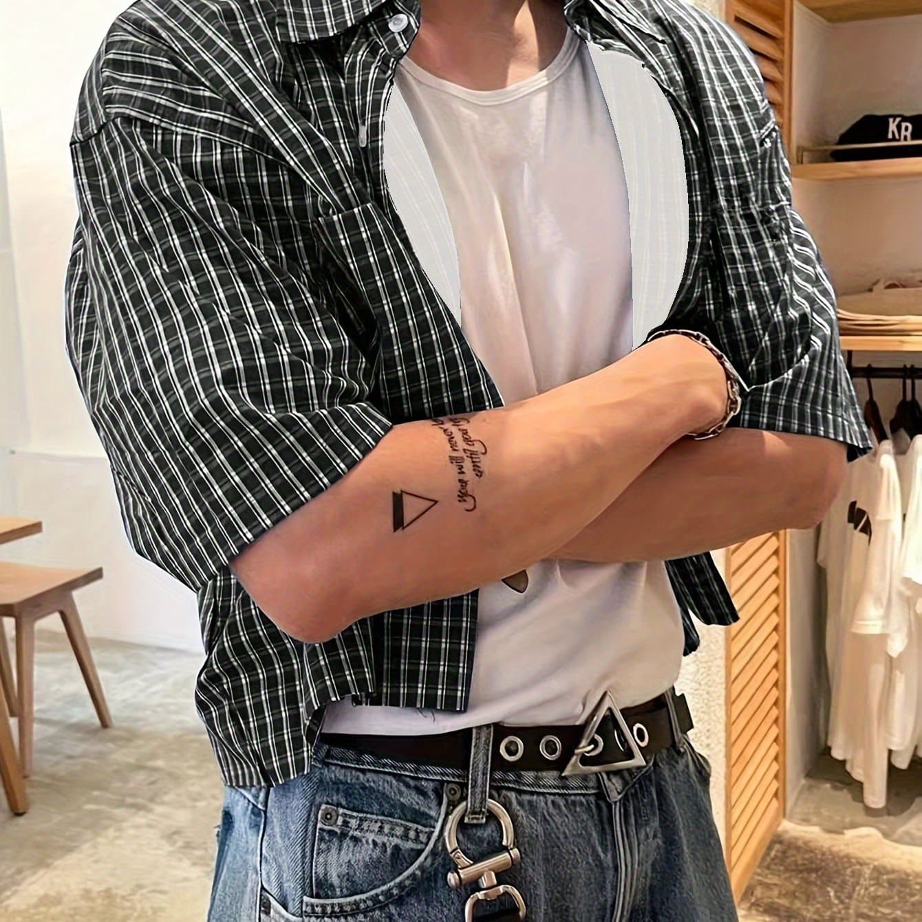 TEMU Men's Preppy Style Short-sleeve Plaid Shirt For Spring, Summer, And Fall, Suitable For Casual And Comfortable Wear, Holidays, Dates, And Daily Outfits. Machine Washable, Not Dry . Wxy9331