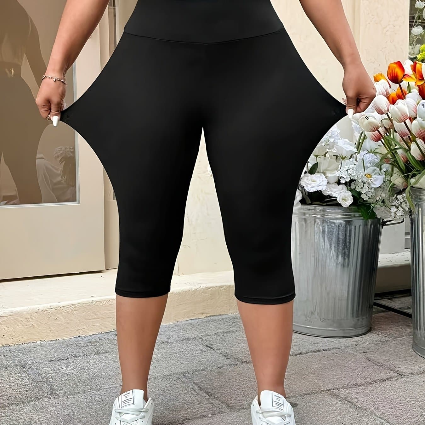 TEMU Plus Size - Plus Size - Plus Size Black High Waist Tight Fitted Capri Leggings