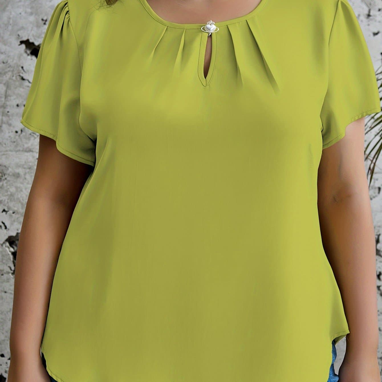 TEMU Plus Size Simple Solid Blouse, Casual Crew Neck Short Sleeve Blouse For Spring, Women's Plus Size clothing