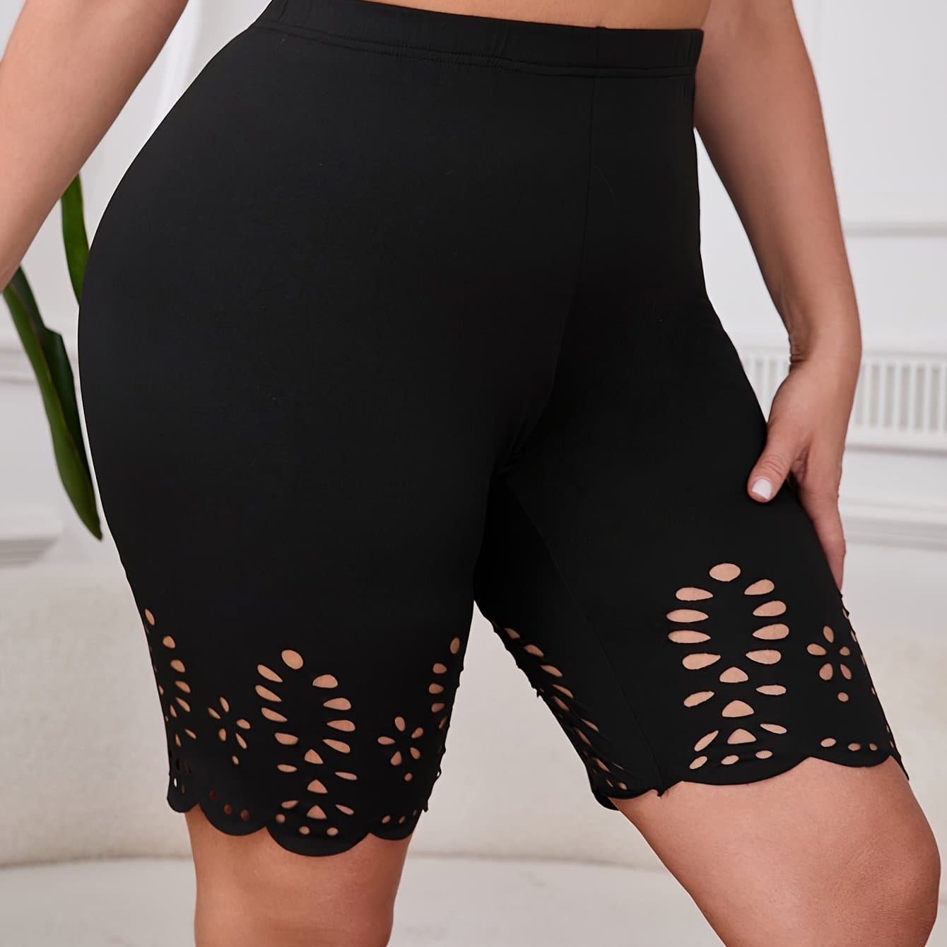 TEMU Plus Size, Plus-size Women' Color Tight-fitting Shorts