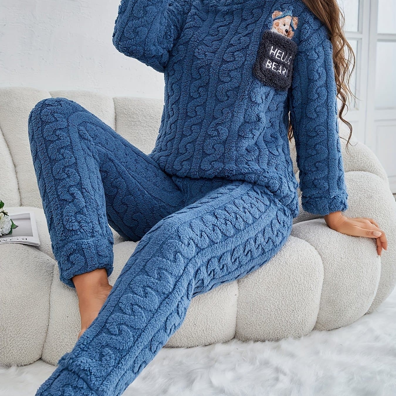 TEMU Autumn Winter Warm Pajamas Comfortable Suitable For Fleece Thickened Round Neck Long Sleeve Long Pants Soft Loose Cute Pocket Wear