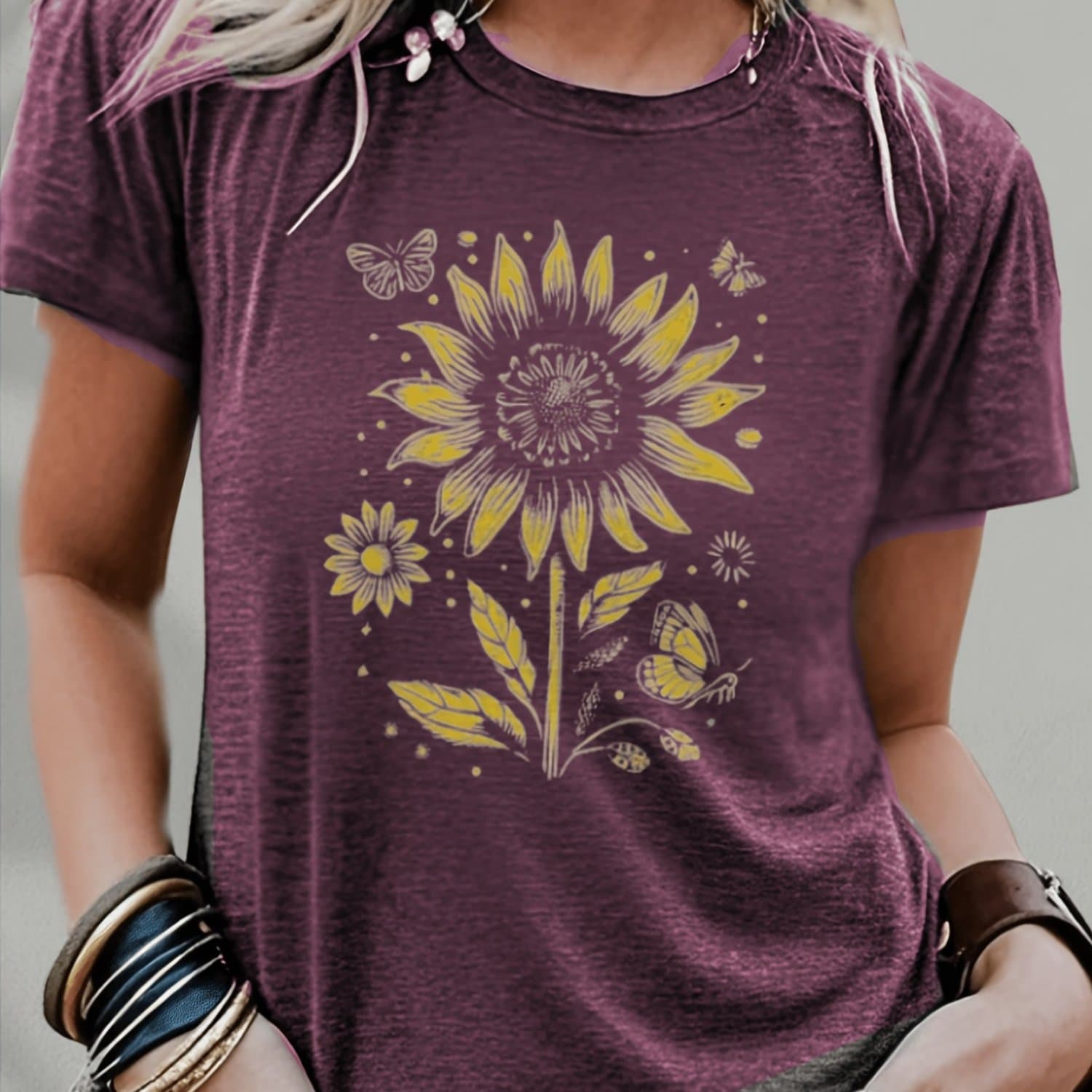 TEMU Plus Size - Plus Size - Vintage-style Short-sleeve T-shirt, Dark Purple, Sunflower And Print, Women's Casual Everyday Wear
