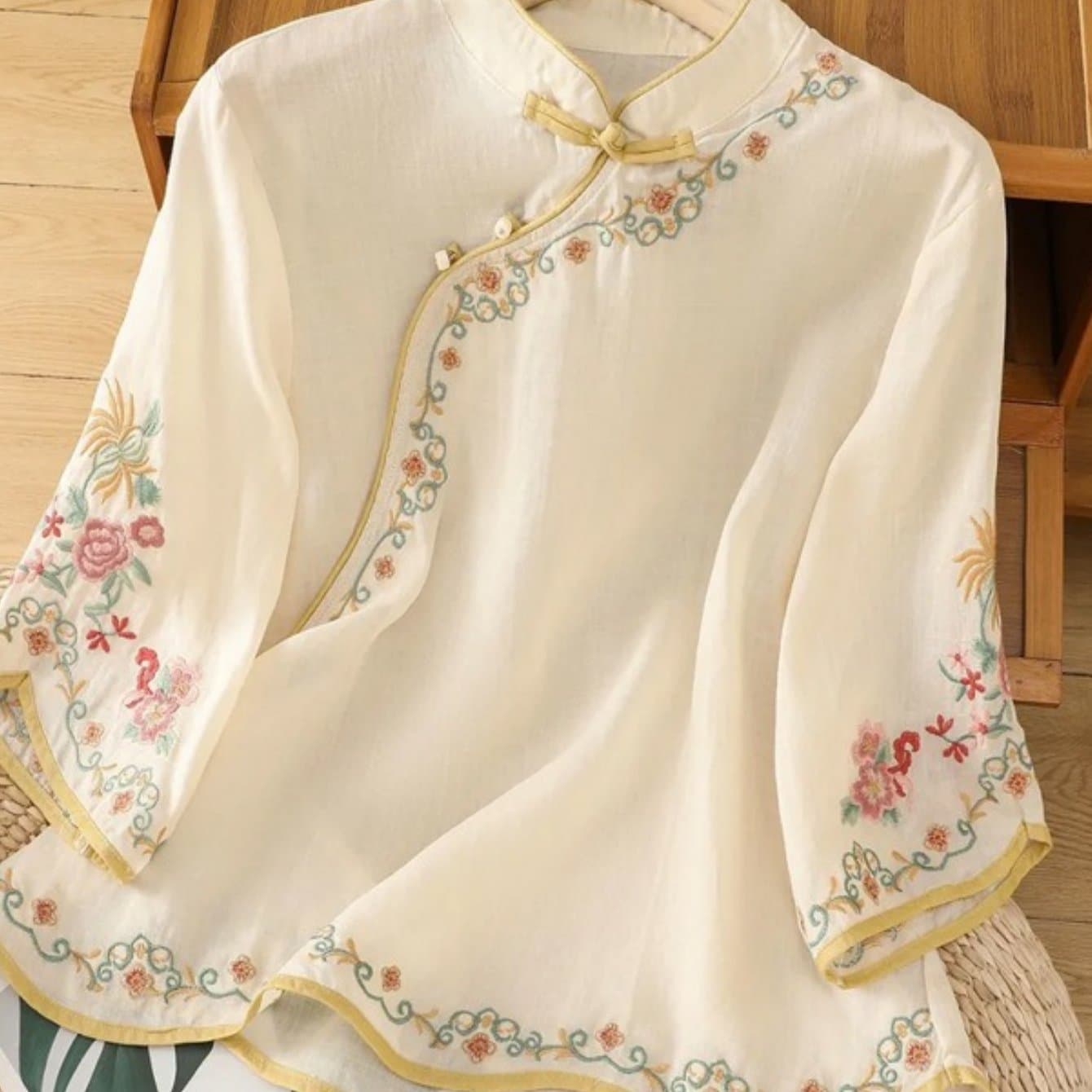 TEMU Plus Size, New Chinese Style Embroidered Women's Top, Retro Art, Diagonal Breasted Chinese Style Women's Clothing, Asian Size, Please Refer To The Size Guide