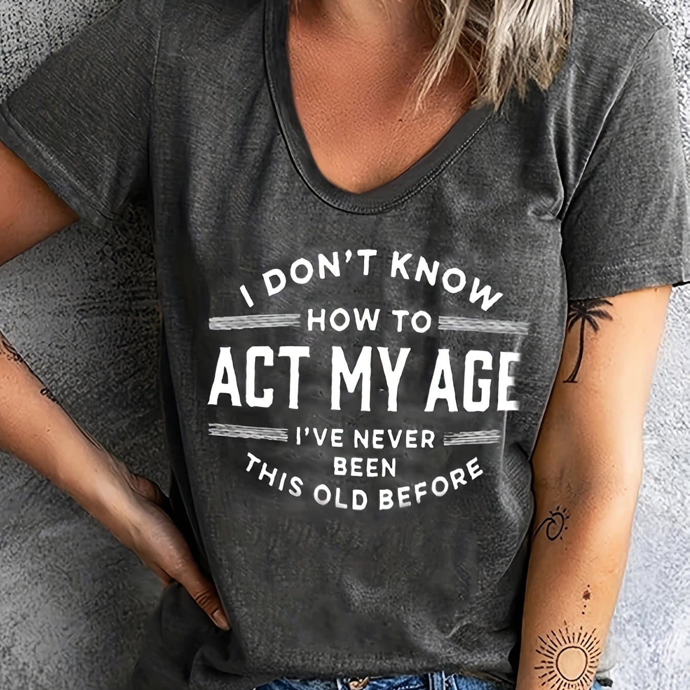 TEMU Trendy Women's T-shirt With Letter Design - Comfortable And Casual Short Sleeve Crew Neck Top For Daily Use And Fashionable Layering