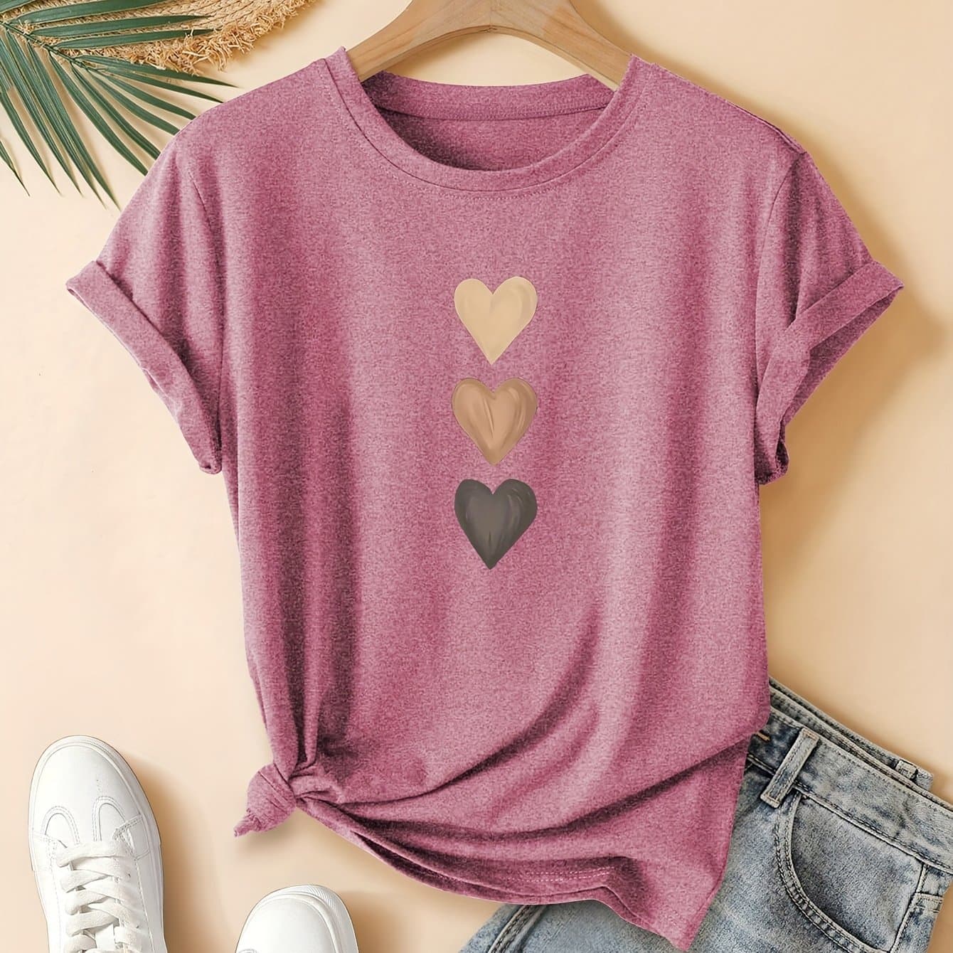 TEMU Heart Print Fashionable Retro Style Women's Summer Casual Sports Style Neck Short-sleeved T-shirt Gray