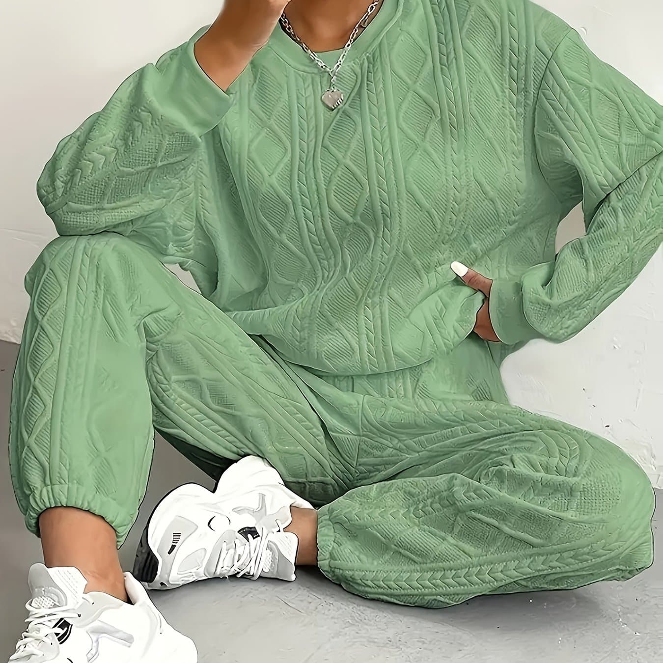 TEMU Drop-shoulder Crew Neck Patch Solid Color Long-sleeve Sweatshirt And Sweatpants Casual Set