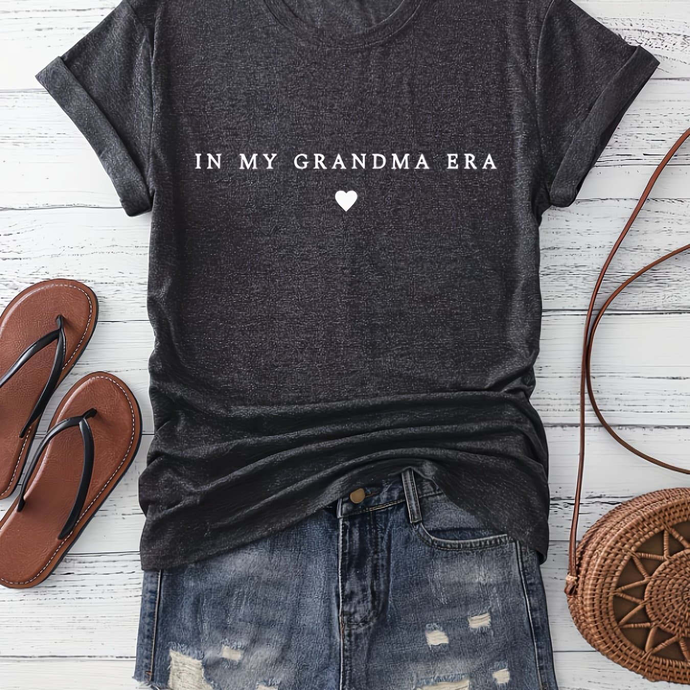 TEMU In My Grandma Era Heart Creative Women's Casual T-shirt, Round Neck Short Sleeve T-shirt, Machine Washable, Simple And Versatile Breathable Spring And Summer (vacation And Travel Theme)