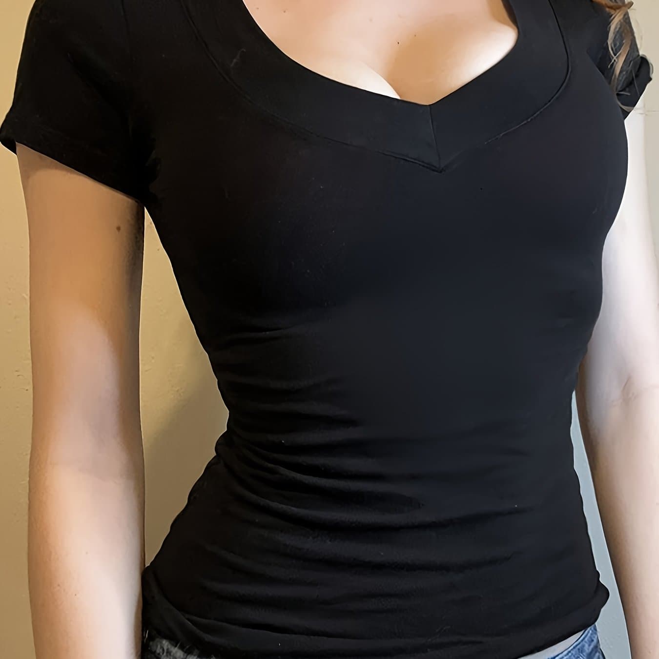 TEMU Solid V-neck Short Sleeve T-shirt