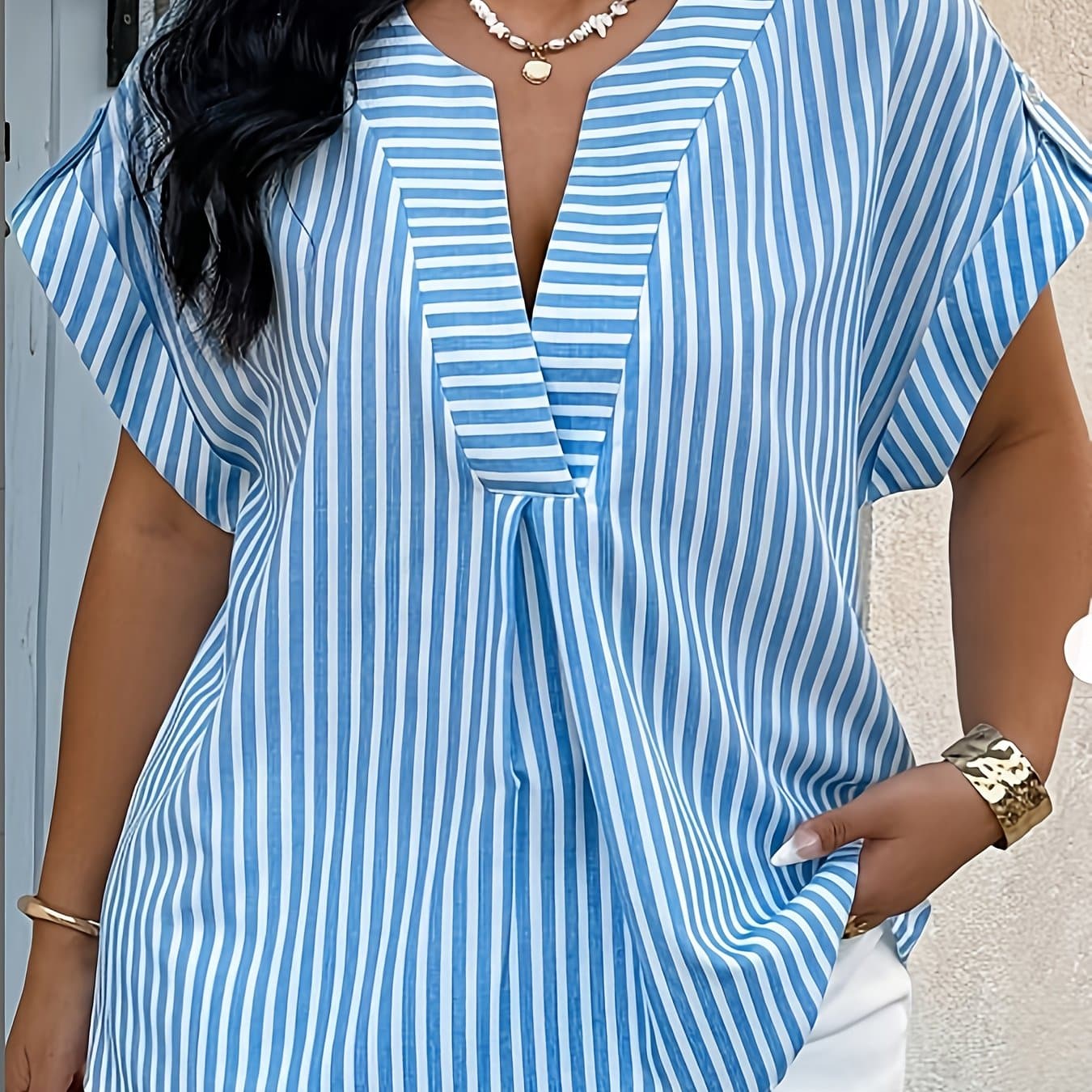 TEMU Plus Size - Plus Size - Plus Size Women's Elegant Fashion Short Sleeve Top, V-neck Striped Blouse