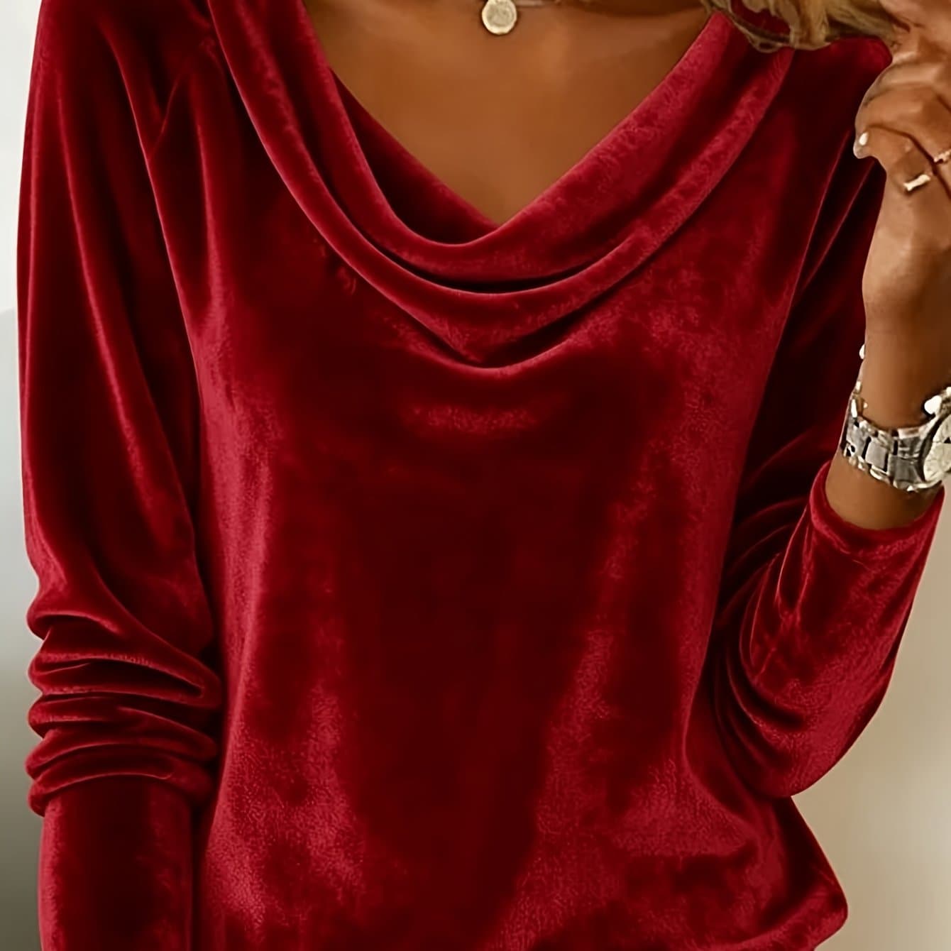 TEMU New Women's Fashion Solid Color Swing Collar Long-sleeve Sexy Elegant Velvet T-shirt With A Easy Layering Design, Perfect For A Comfortable Workplace Outfit