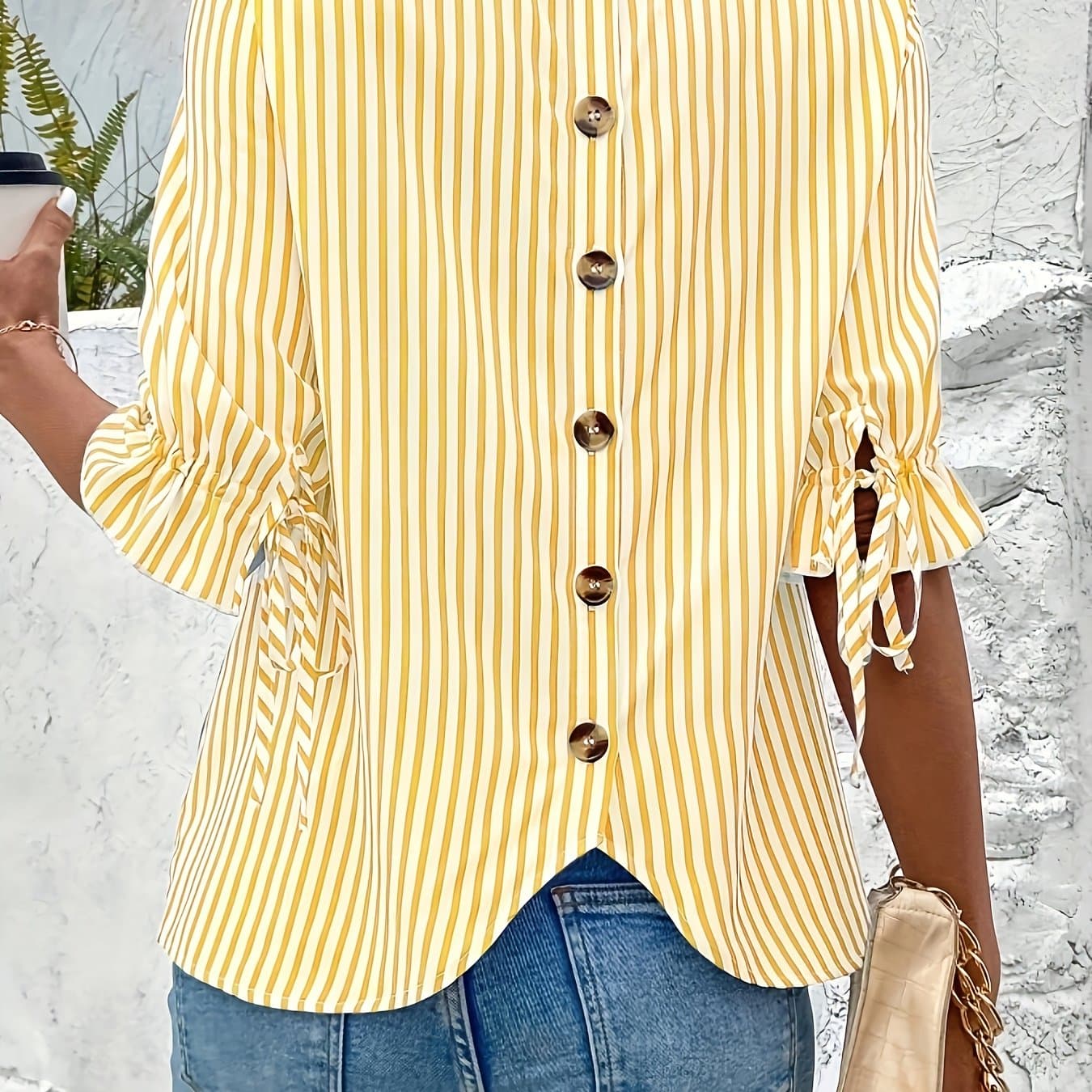 TEMU Fashionable Striped Printed Round Neck Shirt, Elegant Half Sleeved Back Shirt, Women's Clothing