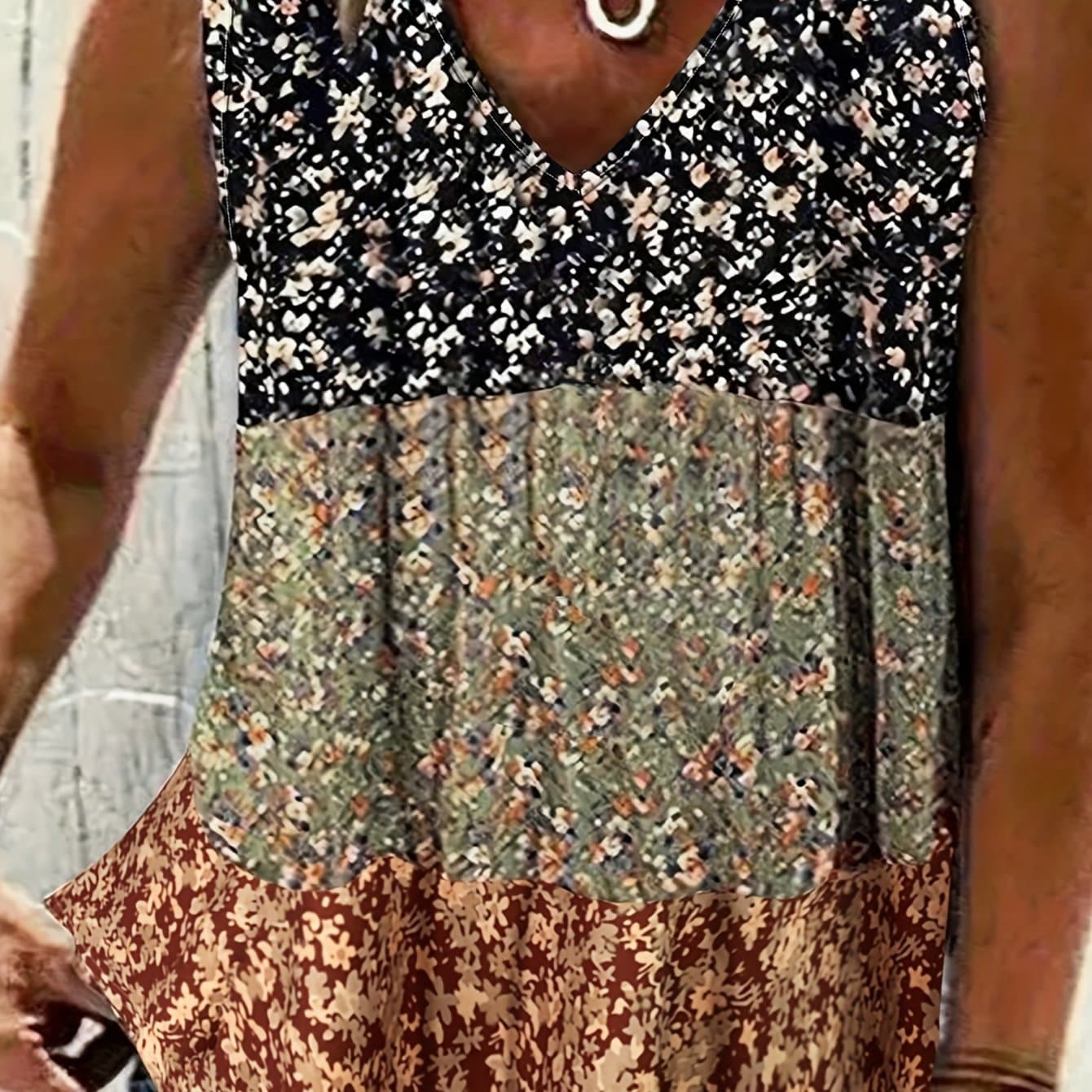 TEMU Plus Size - Spring And Summer Stitching Color Small Floral Fashion Ladies Plus Size Vest [orientation]