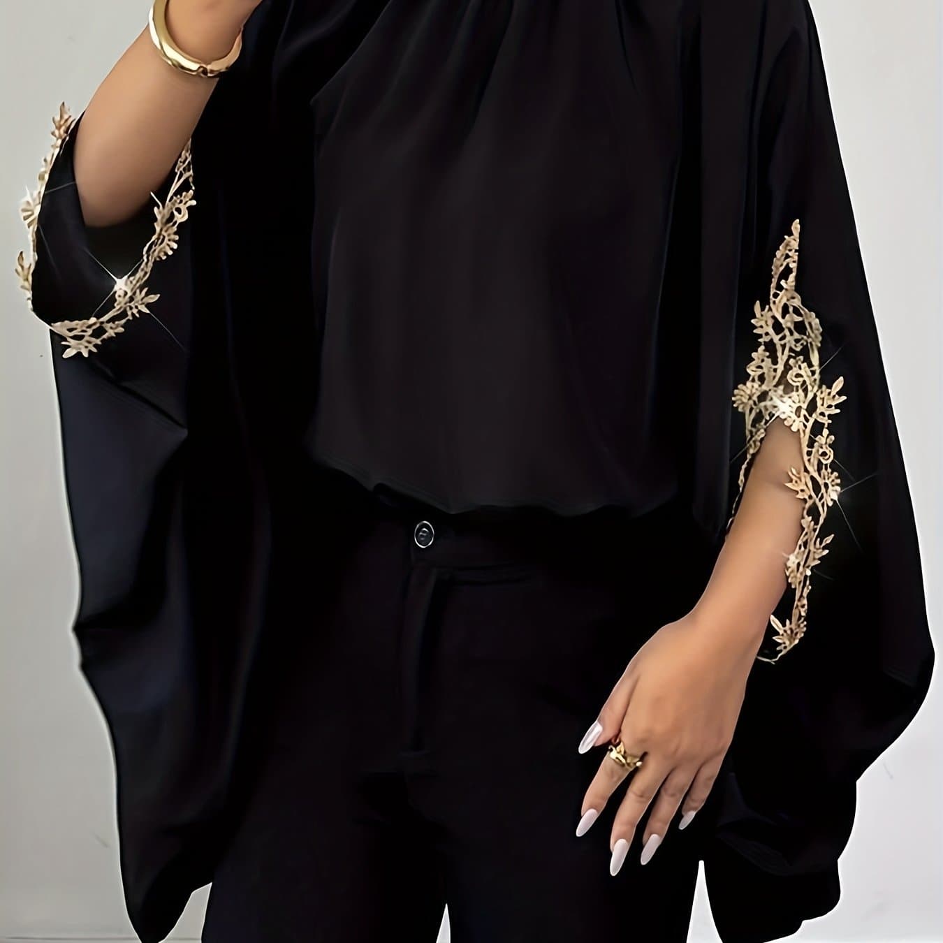TEMU Plus Size - Plus Size - Plus Size Women's Top Casual Elegant Women Plus Size V-neck Shirt Summer