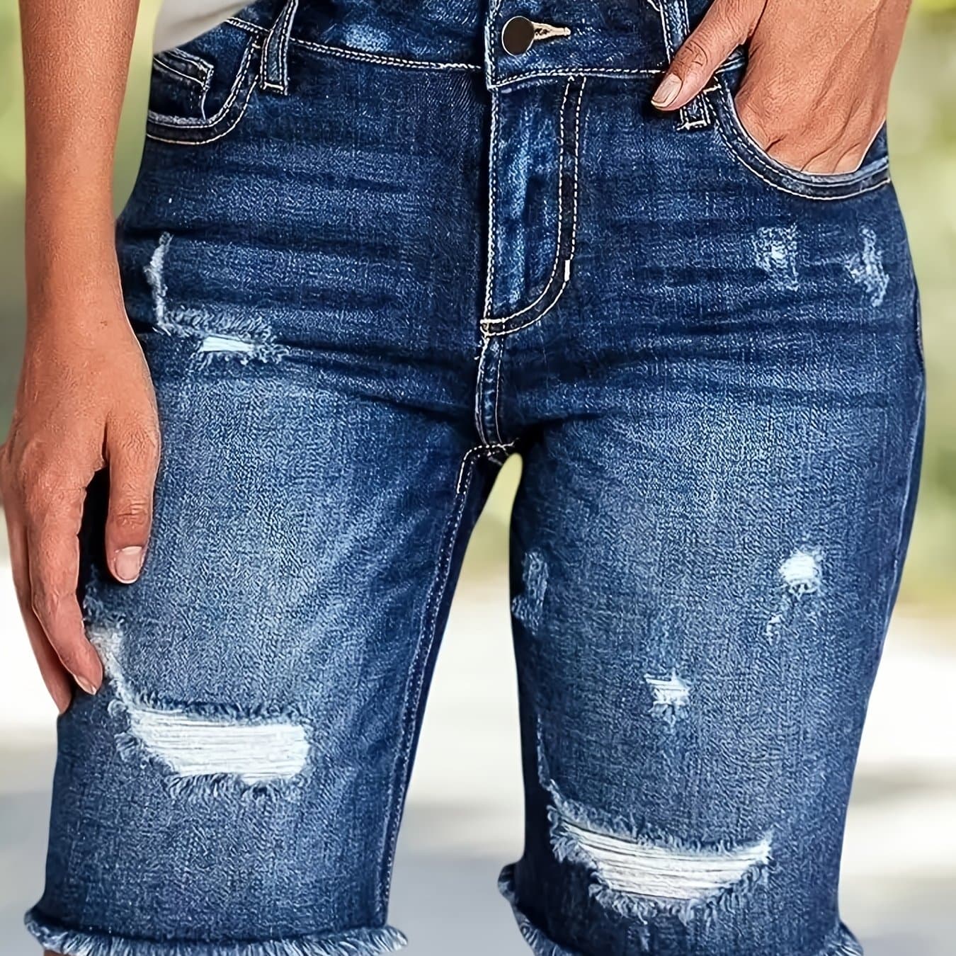TEMU Summer Casual Denim Mid-length Shorts, Mid-waist Stretch And Form-fitting Work Shorts, Leg Stitching And Multi-, Cuffs, Ykk Zipper Closure, A Pair Of Casual, Fashionable And Trendy Shorts
