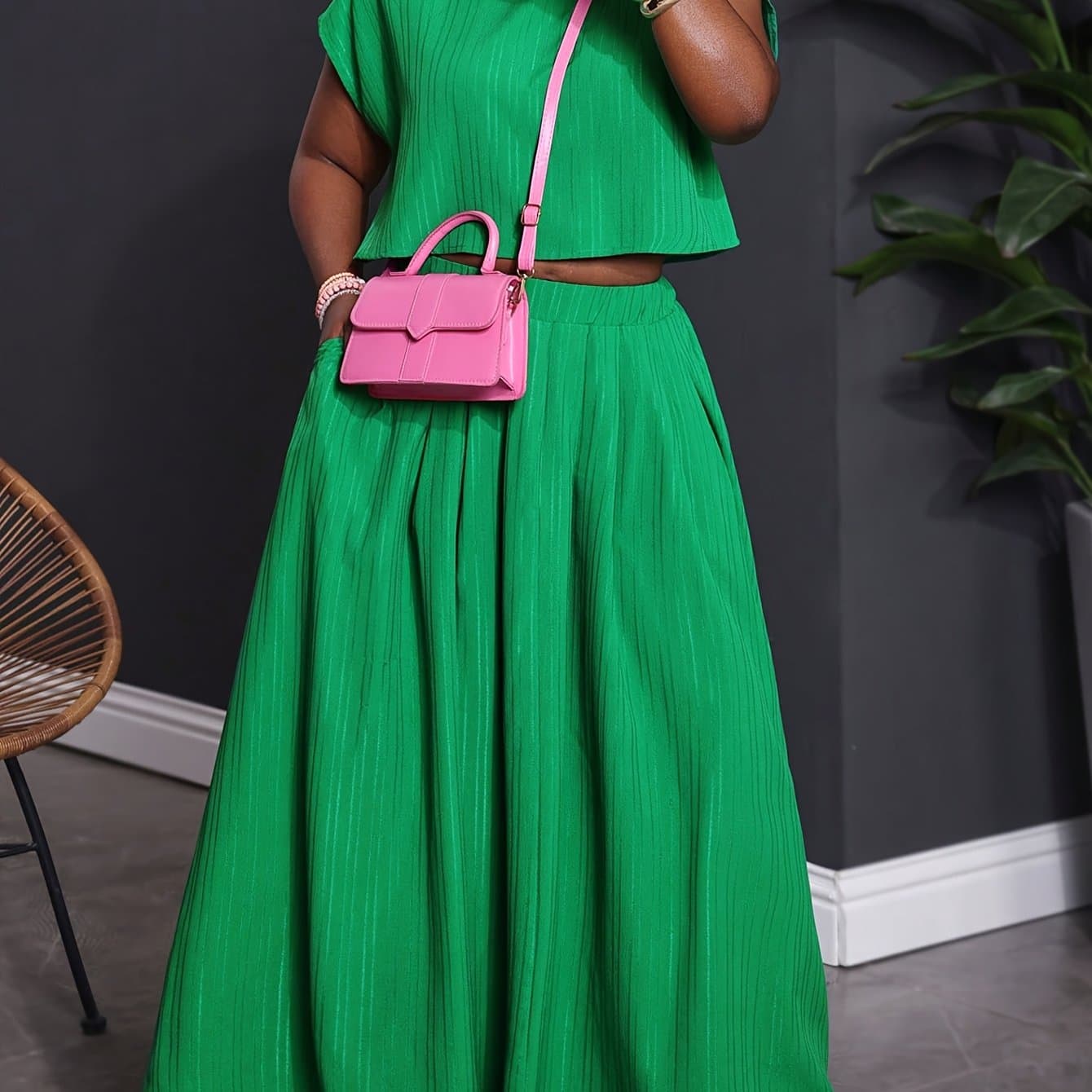 TEMU Plus Size - Plus Size - Plus Size Women' Color Set, Casual Elegant Women's Plus Size Round Neck Top And Skirt Two-piece Outfit, Summer
