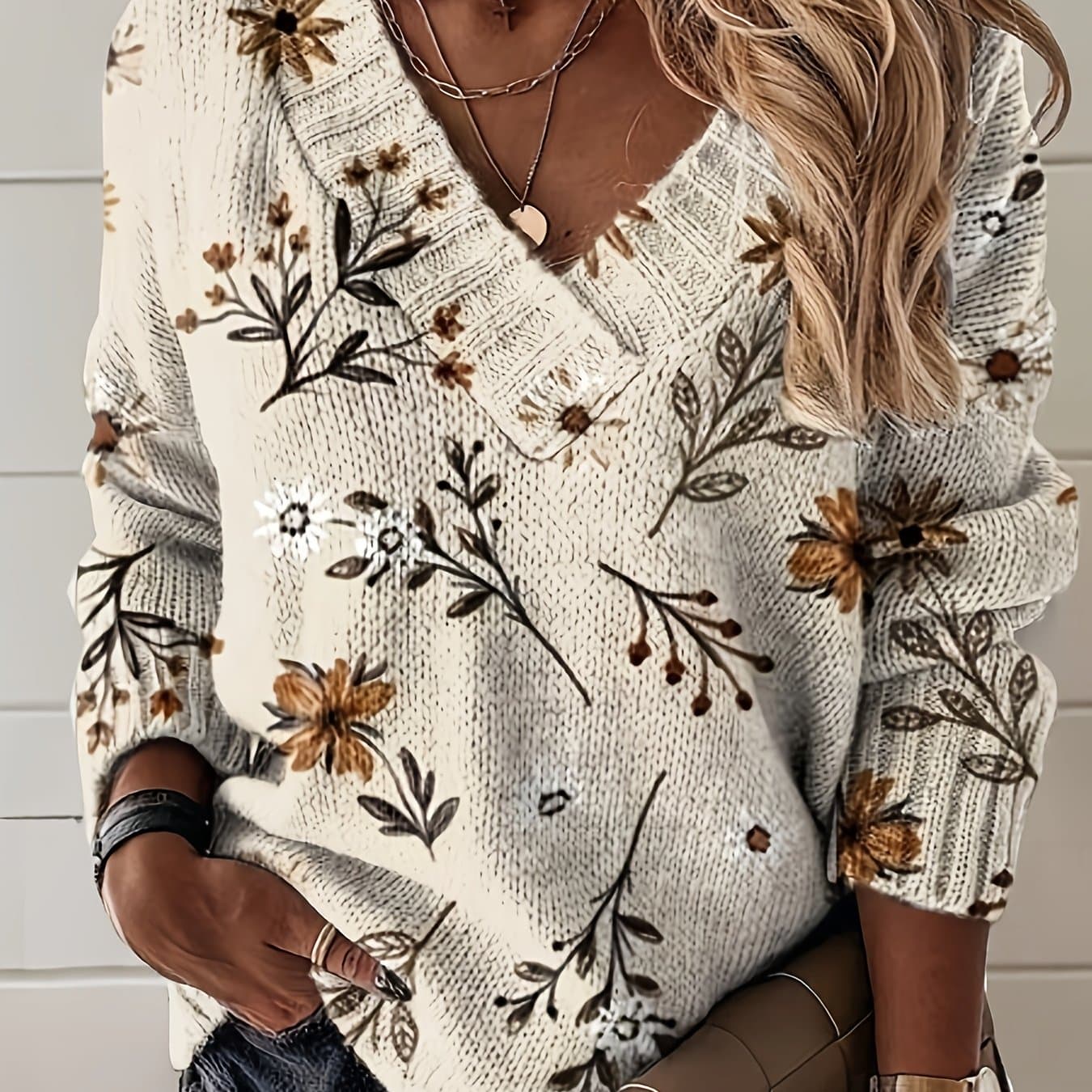 TEMU Women's 2d Floral Print V-neck Sweater - Soft Knitwear For Casual & Formal Wear | Floral Pattern | Layering | Trendy Detailed Design | High-quality Material