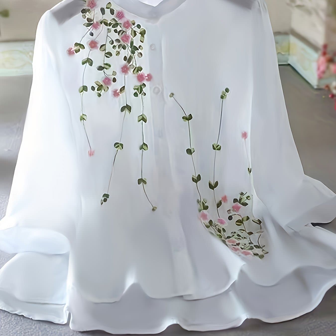 TEMU Fashionable Embroidered Short-sleeve Shirt