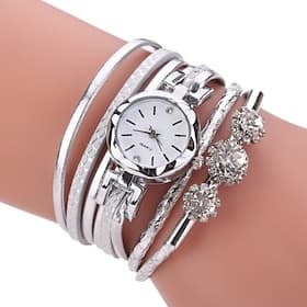 Wrist Watch Quartz Watch Gift for women Analog Quartz Fashion Silver Crystal Clock Quartz Watch Luxury Casual Bling Rhinestone Ladies Bracelet Alloy