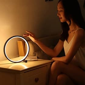 Touch Dimming LED Table Lamp Bedroom Circular Desk Lamp Living Room Black/White USB Powered Dimmable Bedside Lamp Round Night Light For Bedroom Decoration Ligh