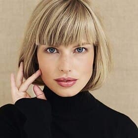 perruque bob blonde courte avec une frange d'air longueur synthétique résistant à la chaleur pour les femmes blonde dorée mixte fraise blonde