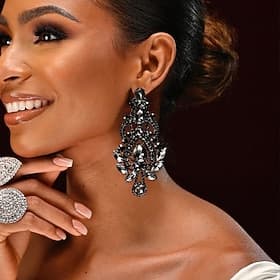 Women's Stud Earrings Drop Earrings Geometrical Drop Precious Statement Imitation Diamond Earrings Jewelry Black / White / Rainbow For Wedding Party Daily 1 Pa