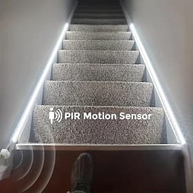 usb draadloze pir motion sensor led strip verlichting 5m 300 leds 5v hoge helderheid cob led tape keukenkast smart night sensor lamp