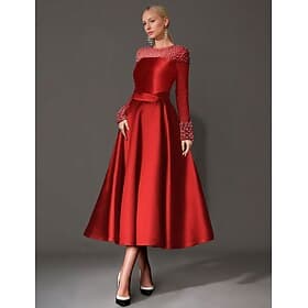 A-Linie Tee-Länge Cocktailkleider Elegant Glitzern Langarm Juwelenhals Weihnachten Formell Satin mit Perlen