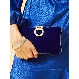 Women's Elegant Blue Velvet Clutch Bag with Rhinestone Ring Handle - Perfect Evening Bag for Weddings, Parties, and Formal Events