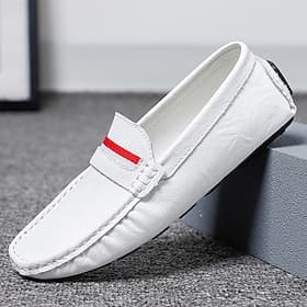 Mocassins blancs à enfiler pour hommes avec accent rouge, chaussures de conduite décontractées, parfaites pour les vacances de printemps et d'été et les escapa
