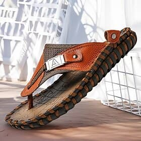Men's Vintage Brown Faux Leather Flip Flops with Rugged Anti-Slip Sole – Outdoor Thong Sandals for Summer Hiking, Beach Adventures and Daily Casual Use