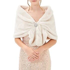 Shrug Elegant Vintage Half Sleeve Faux Fur Wedding Wraps With Pure Color For Wedding Spring
