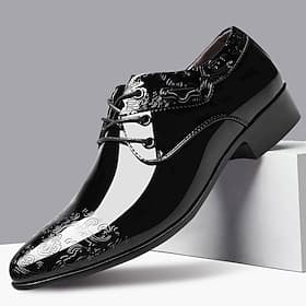 Schwarze Herren-Schnürschuhe aus Lackleder mit geprägten Details – hochwertiges Schuhwerk für Abendveranstaltungen und gehobene Anlässe