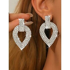 Women's Sparkling Rhinestone Teardrop Statement Earrings - Luxury Crystal Party Jewelry for Glamorous Evening Events