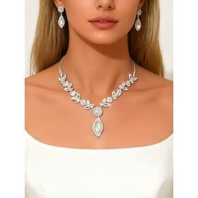 Ensemble collier et boucles d'oreilles de mariée en cristal pour femme - bijoux de mariage scintillants en forme de feuille avec strass pour les mariées occasi