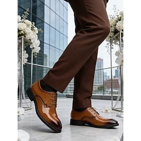 Glänzende braune Lackschuhe für Herren, elegante formelle Schuhe für Hochzeiten, ideal für Bräutigam, Trauzeugen und Hochzeitsgäste, bequem und stilvoll für fo