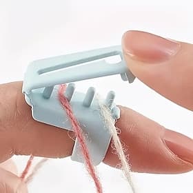 10Pcs Yarn Guide Ring, Crocheting and Knitting Tool, Adjustable Yarn Holders for Easy Crafting, Essential Accessory for Knitting, Crocheting Projects