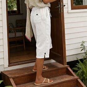 Women's Capri Pants Summer Shorts Beach Shorts Vacation Fashion Casual Daily Calf-Length High Waist Plain Drawstring Pocket Lightweight Soft Breathable Inelast