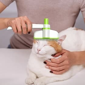 Cat Brush for Shedding,Cat Brushes for Indoor Cats,360 Degree Self Cleaning Cat Comb Hair Brush for Indoor Cats, Dog Deshedding Brush Grooming Kit, Pet Supplie