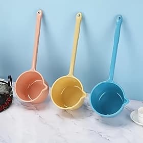 3PCS Long-Handled Watering Scoop, Commonly Used In Gardens, Is A Multifunctional Household Tool. It Has A Variety Of Uses, Including Outdoor Watering, And Is A