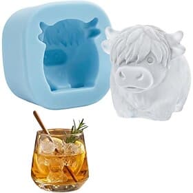 Mini Highland Cow Ice Cube Mold, 3D Cute Silicone Ice Tray for Whiskey, Cocktails Iced Coffee, Reusable Animal Shaped Ice Cube Maker for Drinks, Bar Accessori