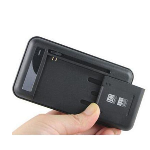 Universal Intelligent Cell Phone Wall Battery Charger for Galaxy S5 NOTE Nokia Rechargeable Batteries Portable Radio SD Card Speaker UK EU PLUG LED Indicator 3.8V