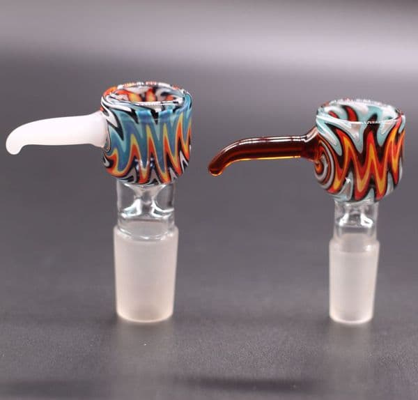 Hookahs Heady Colored Glass Smoking Bowl 14mm 18mm Male with Handle Beautiful Slide for Bubbler and Ash Catcher Bong Bowls